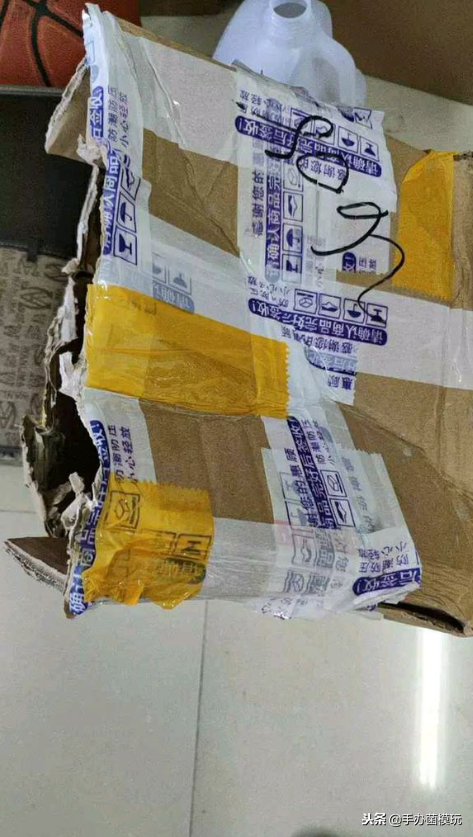 快遞外包裝破了怎么辦 快遞過來牛奶外包裝破了